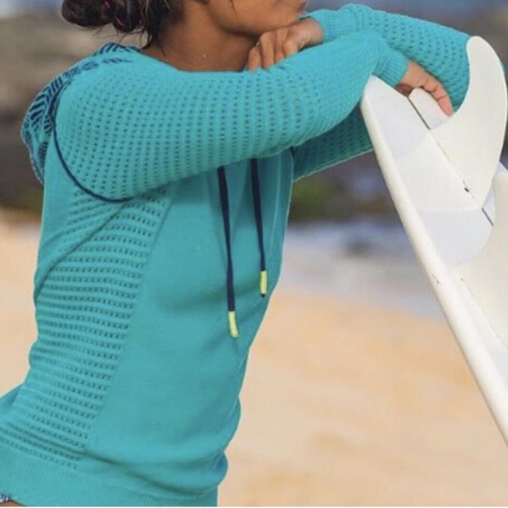 Title Nine Dekker Turquoise Knit Hoodie - Picture 1 of 9